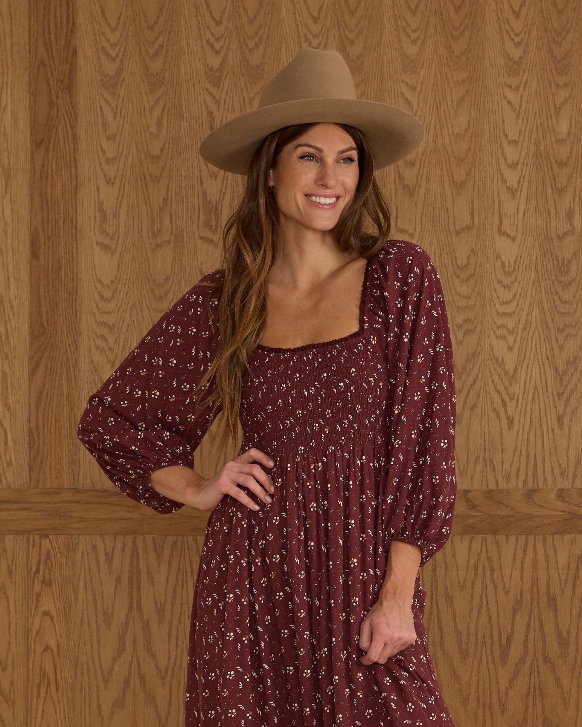 RYLEE + CRU DELLA DRESS - HARVEST BERRY