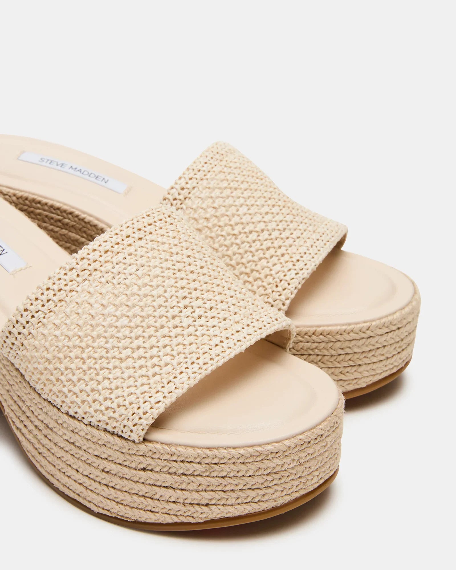 STEVE MADDEN TRIPPY PLATFORM SANDAL - NATURAL