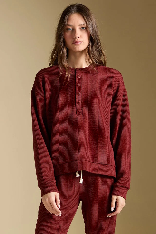 SALTWATER LONG SLEEVE PULLOVER - MERLOT