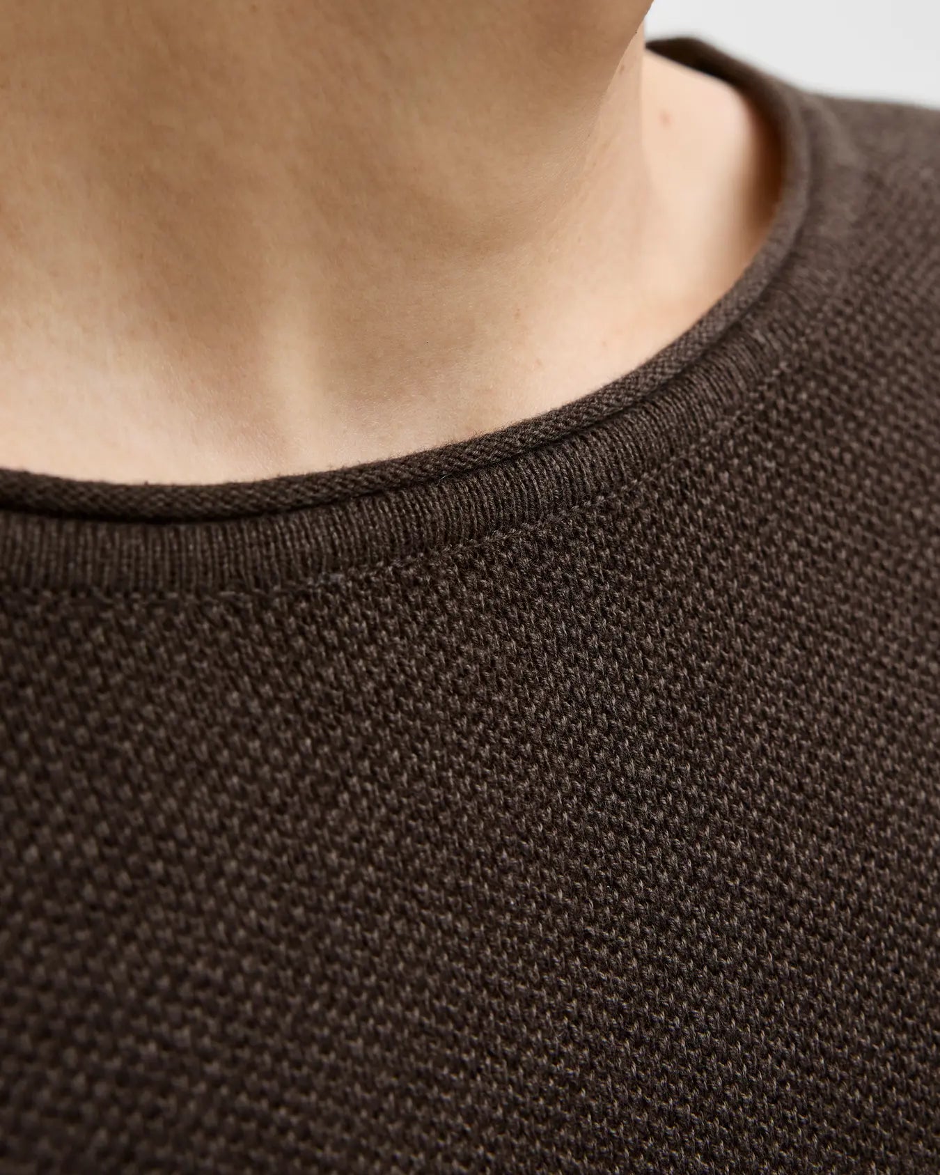 HILL KNIT CREW NECK SWEATER - DELICIOSO