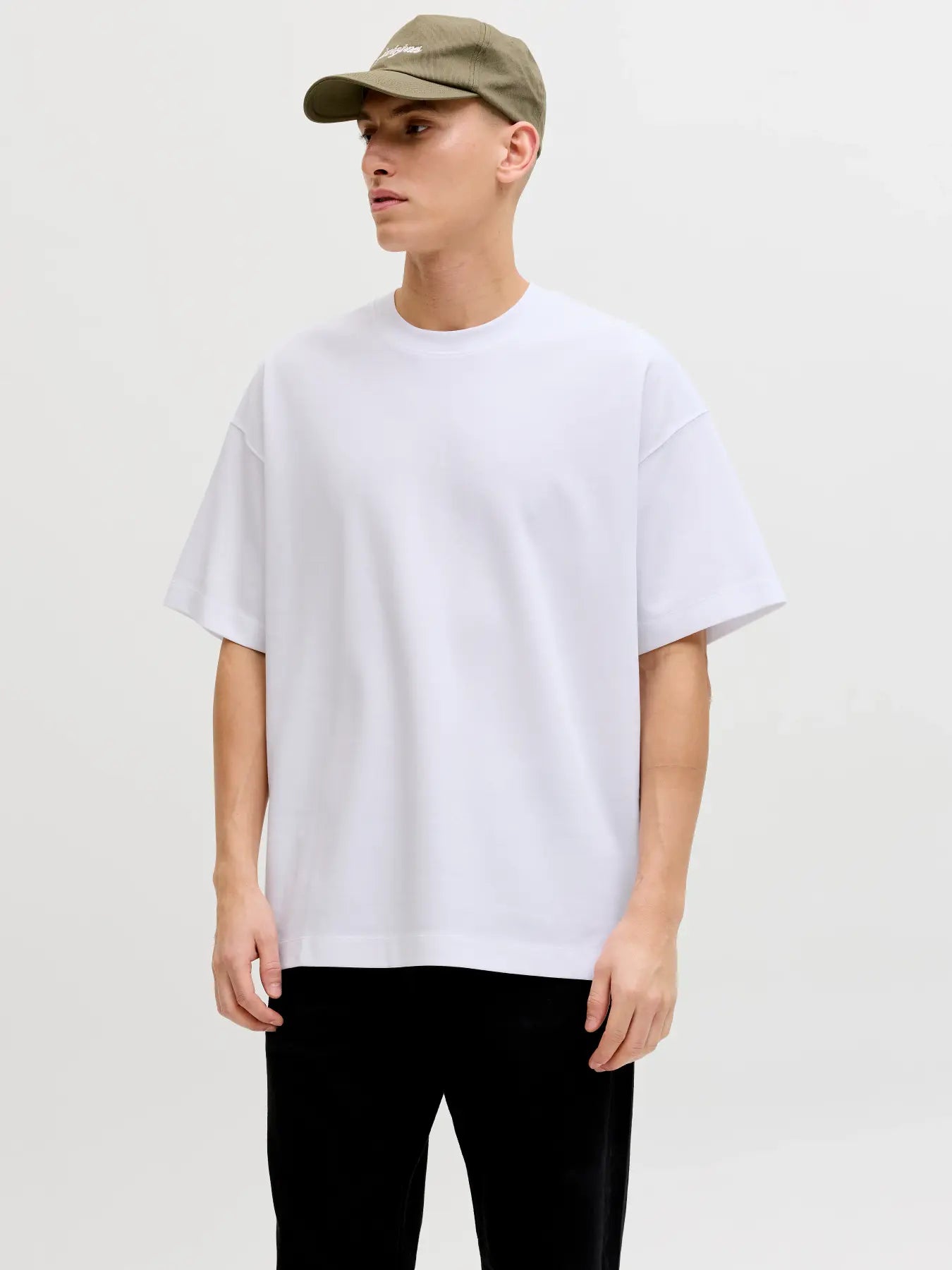 JJ BARRON O NECK TEE - WHITE