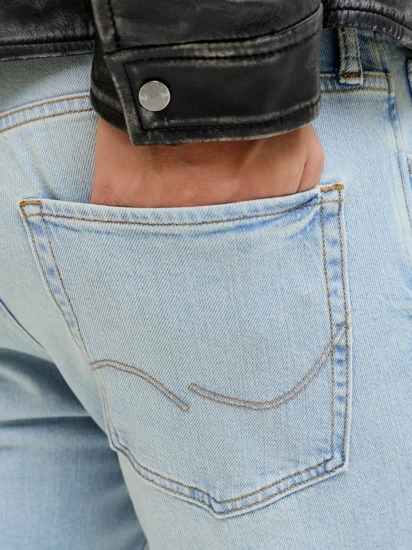 JJ CLARK REG FIT JEANS - BLUE DENIM