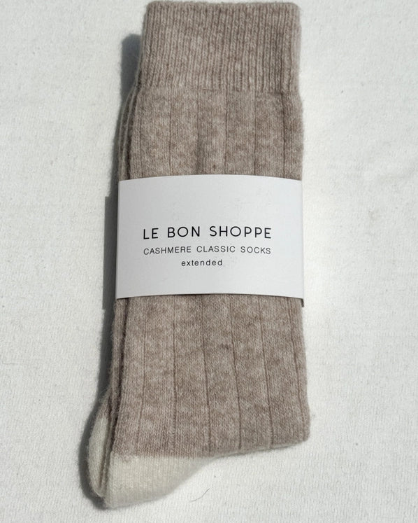 LE BON SHOPPE EXTENDED CASHMERE SOCKS - FAWN