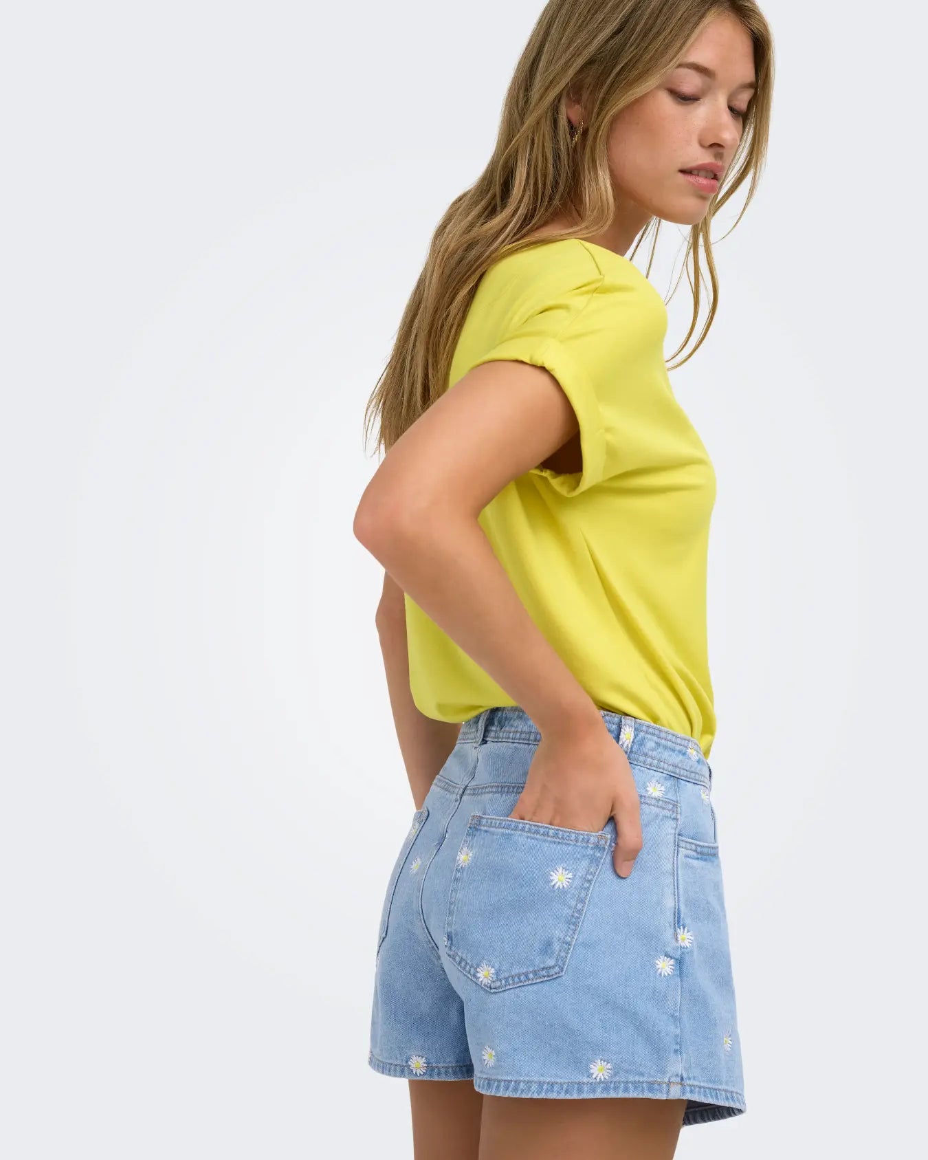 ONLY LESLEY DAISY SKORT - LIGHT BLUE DENIM