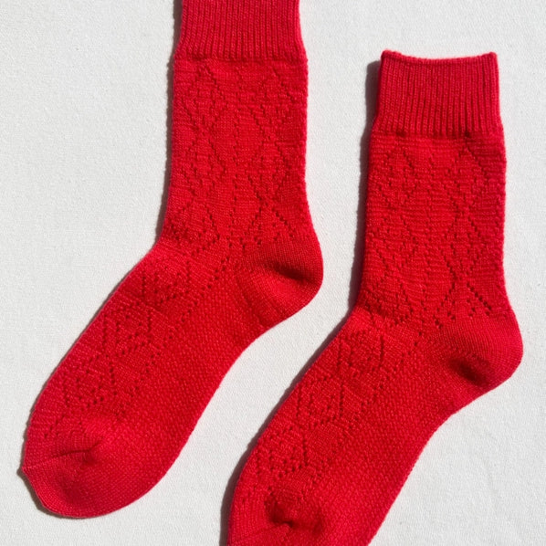 LE BON SHOPPE CASHMERE POINTELLE SOCKS - RED