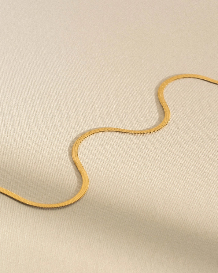 ANDREA SNAKE NECKLACE - GOLD