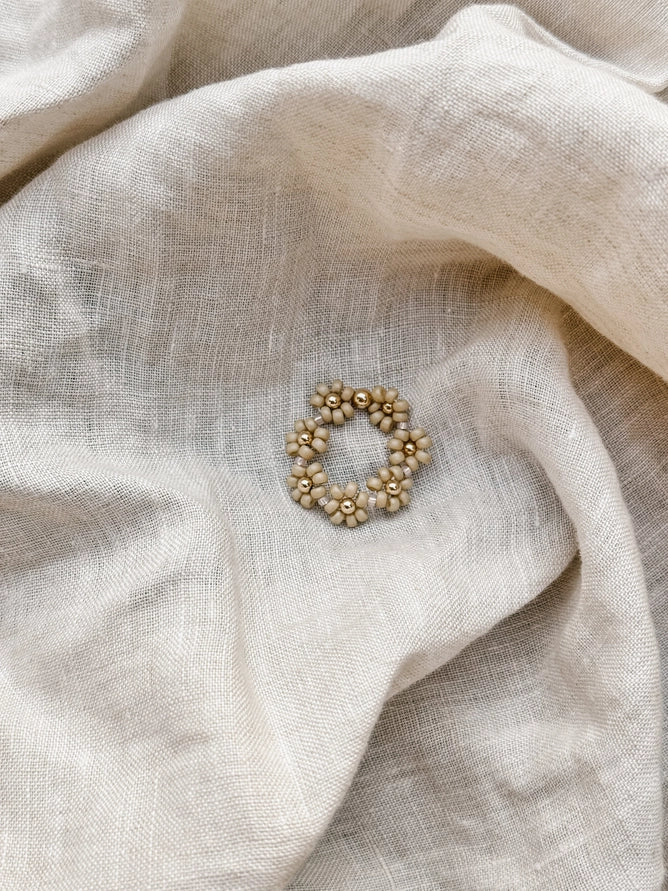 OAK + EVE DAISY CHAIN RING - MULTI