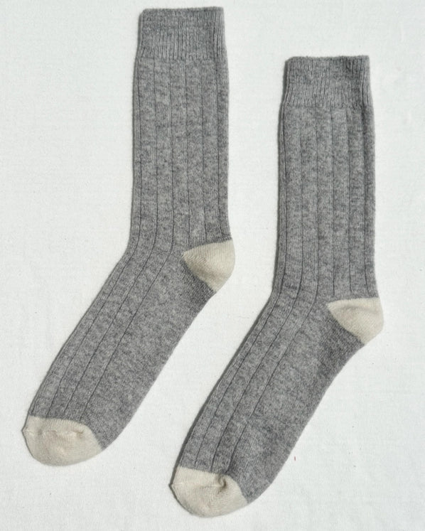 LE BON SHOPPE EXTENDED CASHMERE SOCKS - GREY