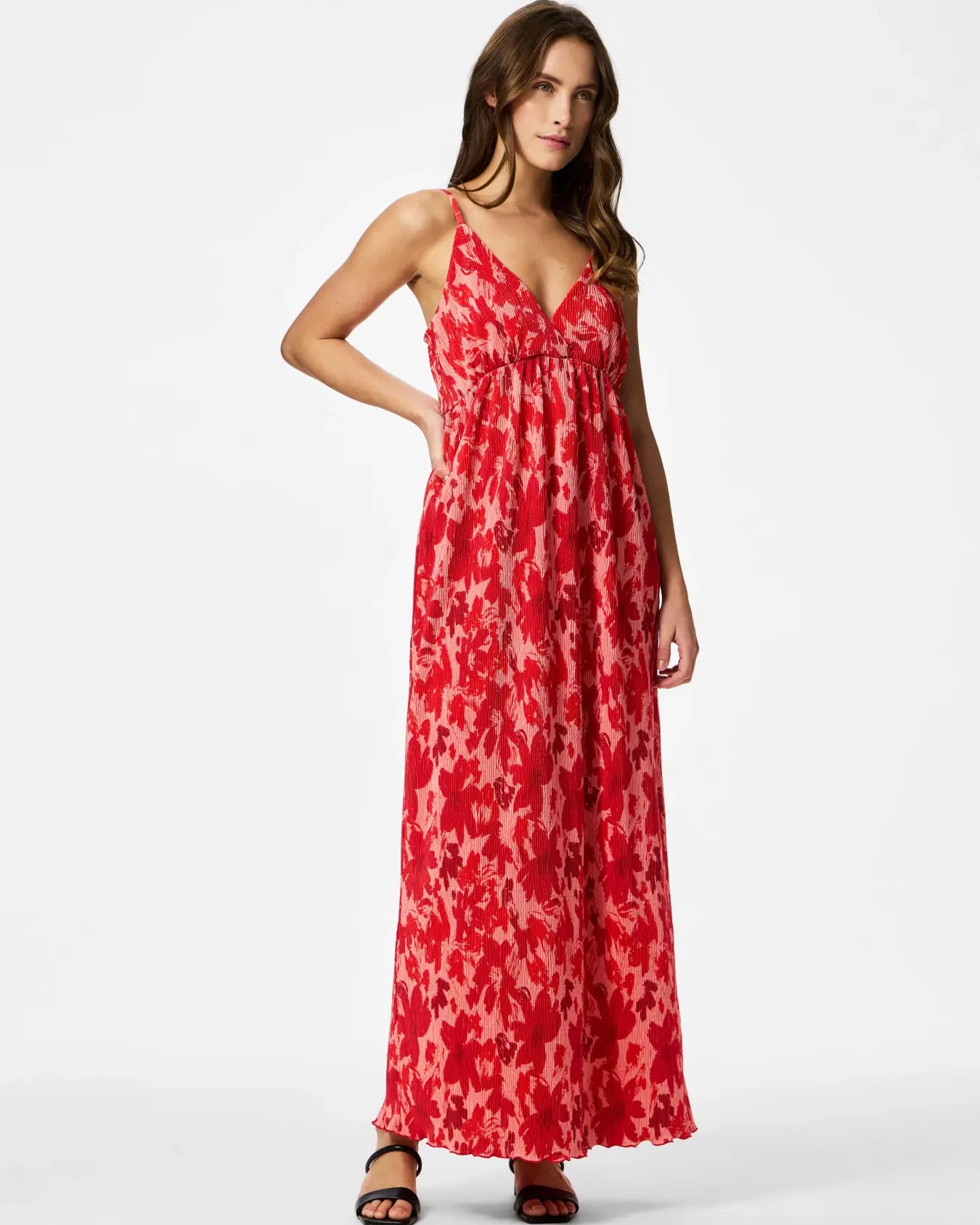 PIECES FLORA PRINTED STRAP DRESS - RED