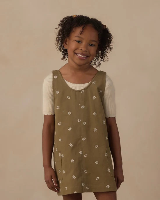 RYLEE + CRU SCALLOP TEE - NATURAL