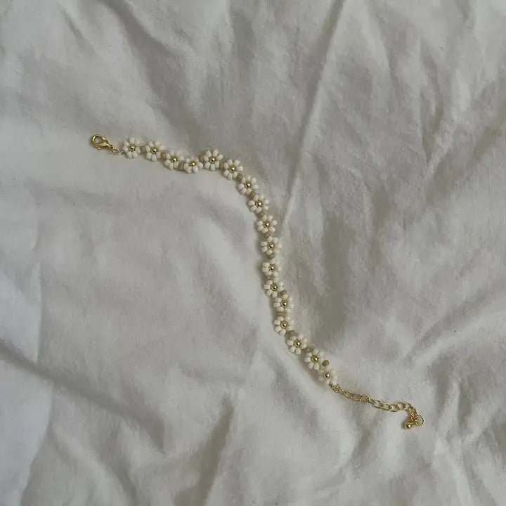 OAK + EVE GOLD FILLED DAISY BRACELET - VANILLA BEAN