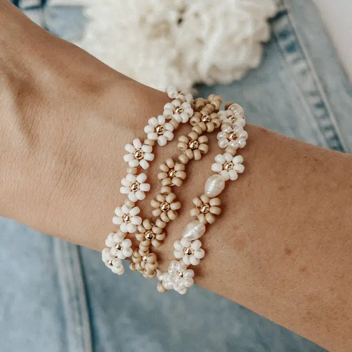 OAK + EVE GOLD FILLED DAISY BRACELET - CAFE AU LAIT