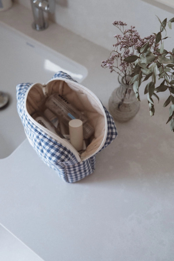 DLS ORGANIC COTTON QUILTED POUCH - NAVY