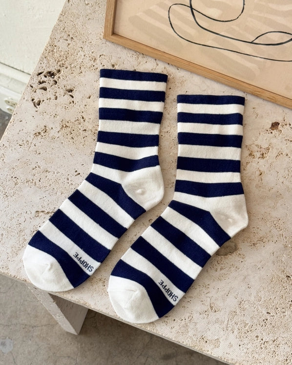 LE BON SHOPPE WALLY SOCKS - WIDE NAVY STRIPE
