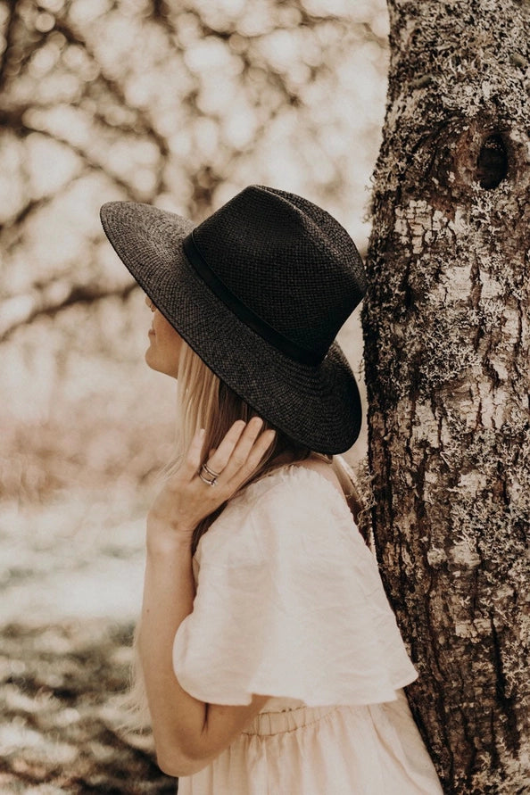 WEST VON BLAKE PAPER STRAW HAT - BLACK