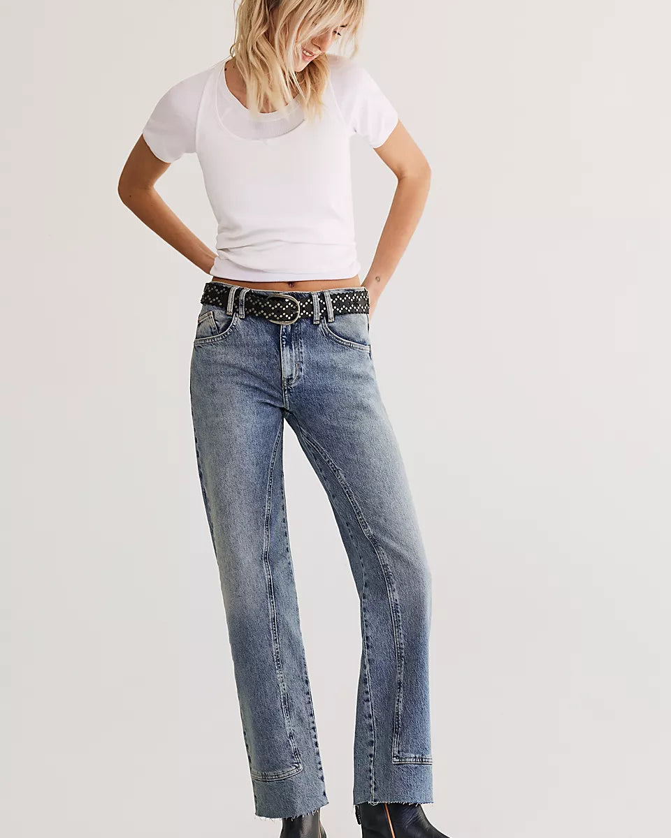 FREE PEOPLE RISK TAKER MID/RISE STRAIGHT JEANS - MANTRA - LAST SIZE 24