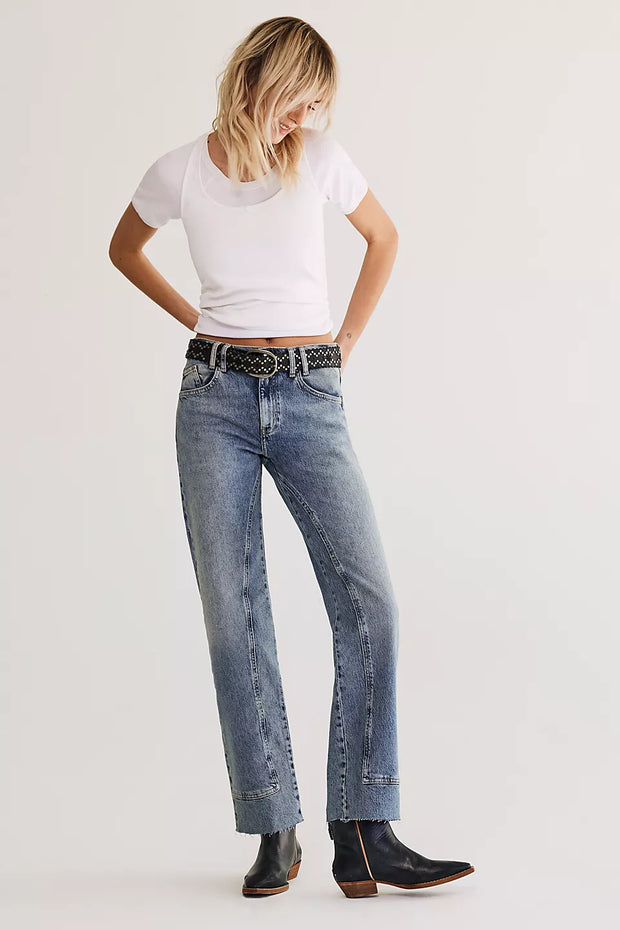 FREE PEOPLE RISK TAKER MID - RISE STRAIGHT JEANS - MANTRA