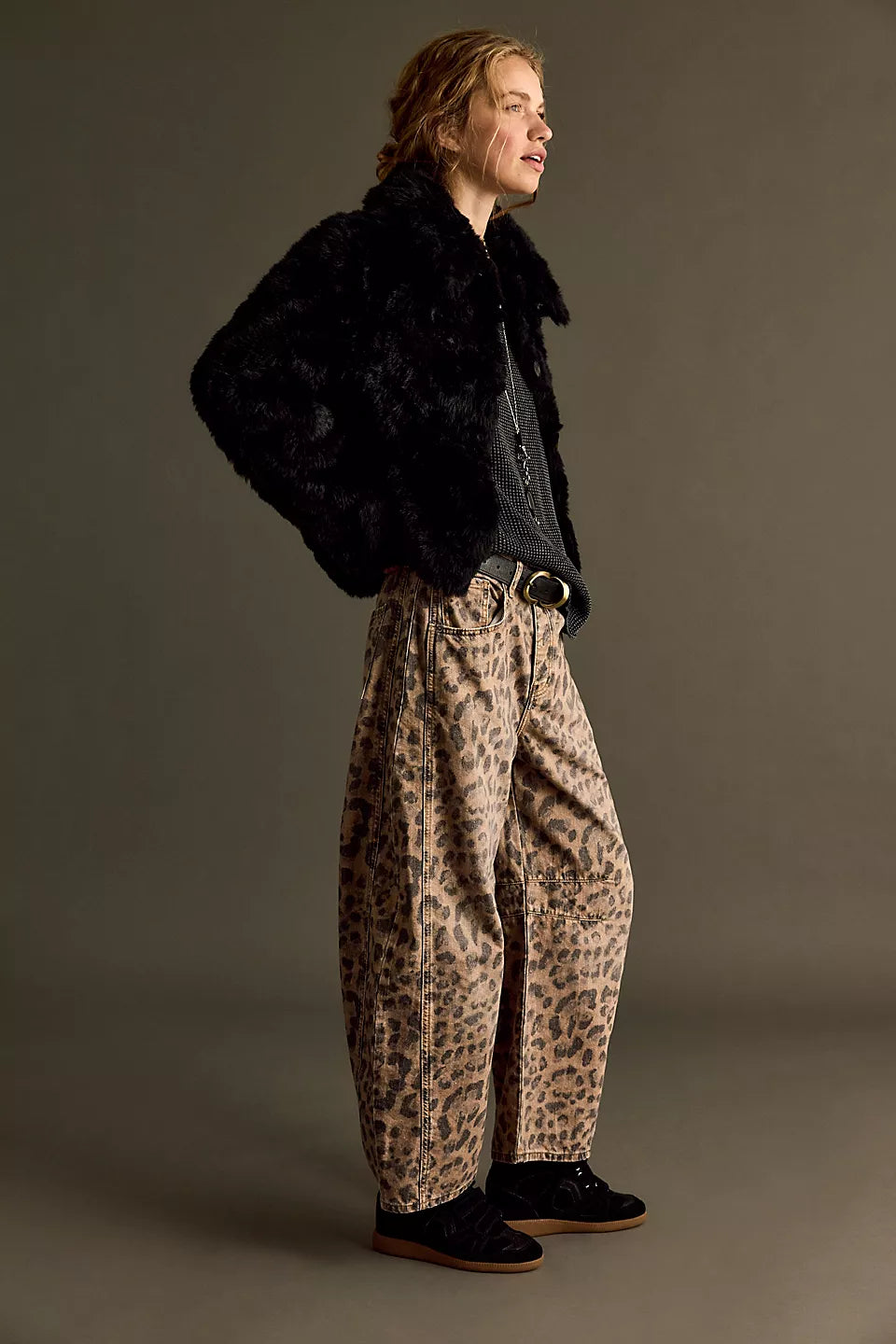 FREE PEOPLE GOOD LUCK PRINTED BARREL JEANS - BROWN SUGAR