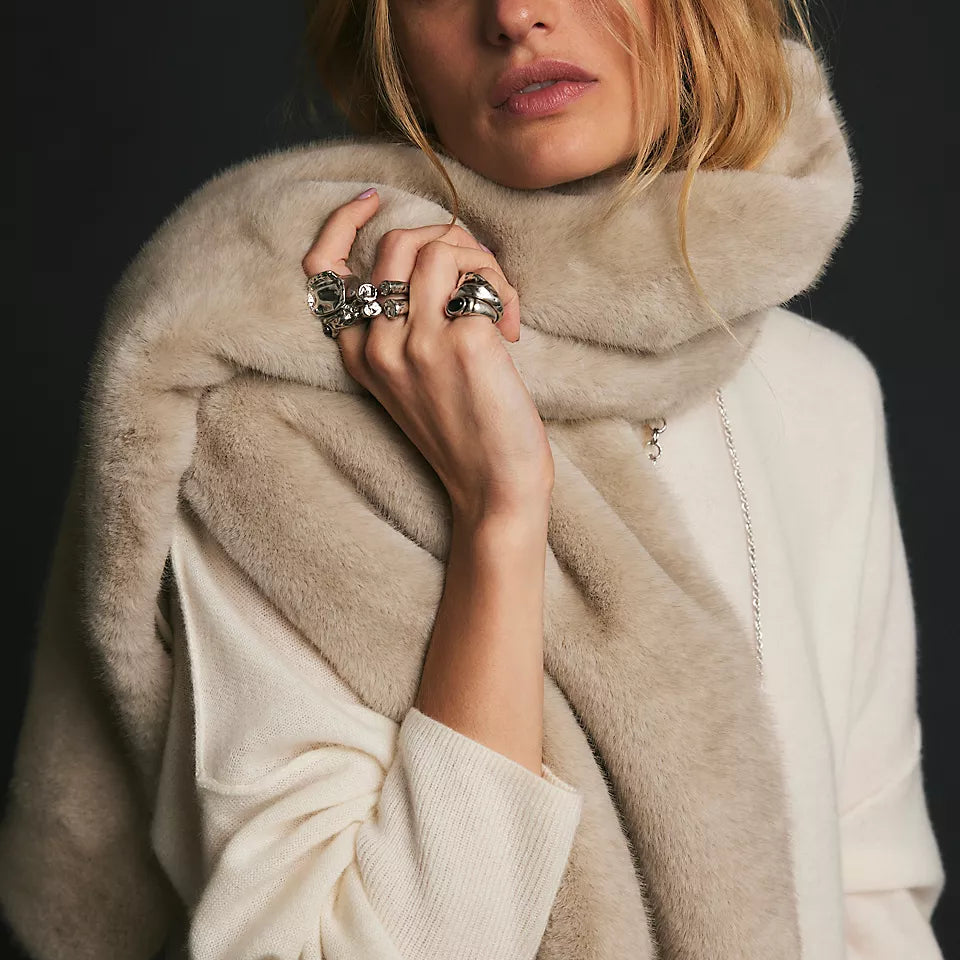 FREE PEOPLE SNOW ANGEL FAUX FUR SCARF - IVORY