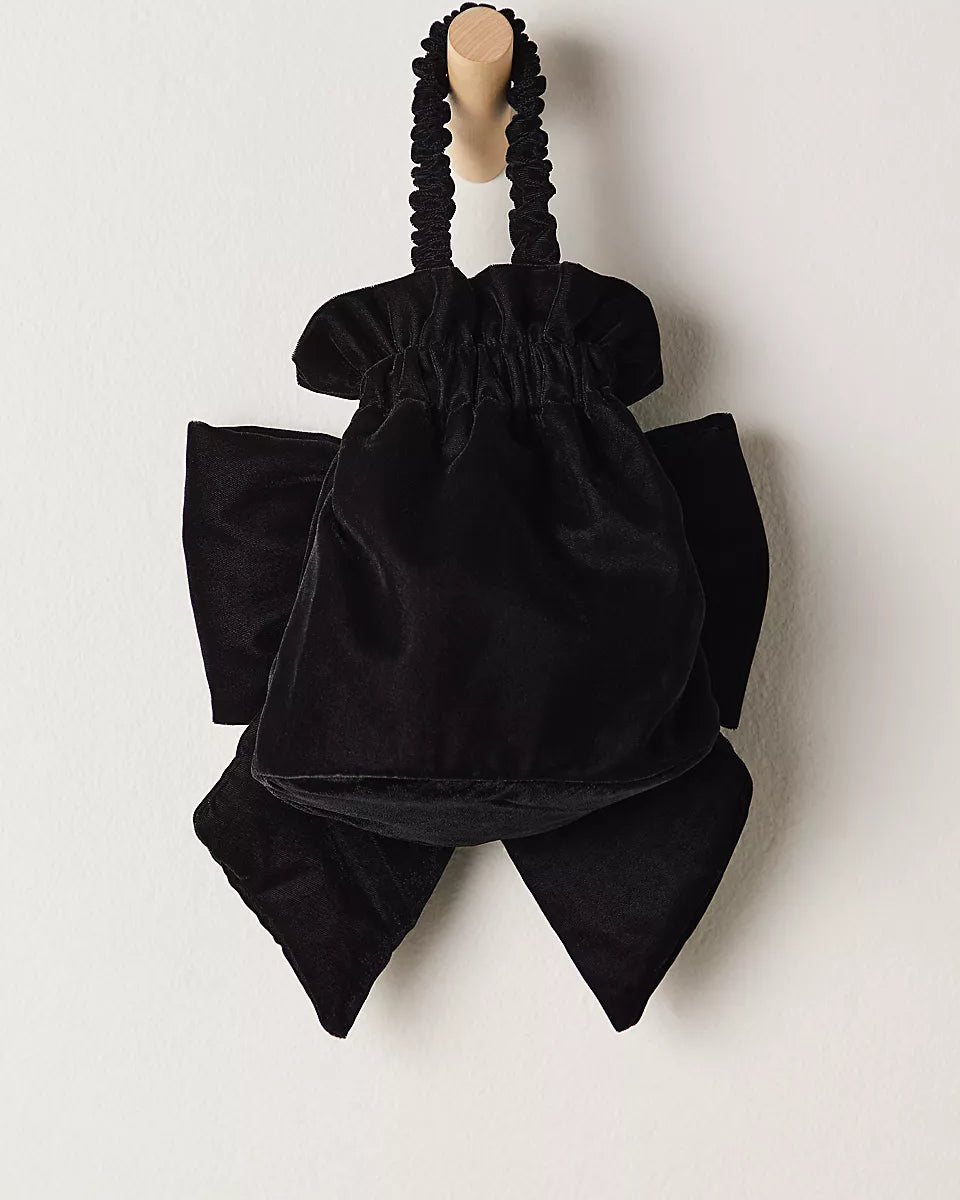 FREE PEOPLE BELLE VELVET BOW BAG - BLACK