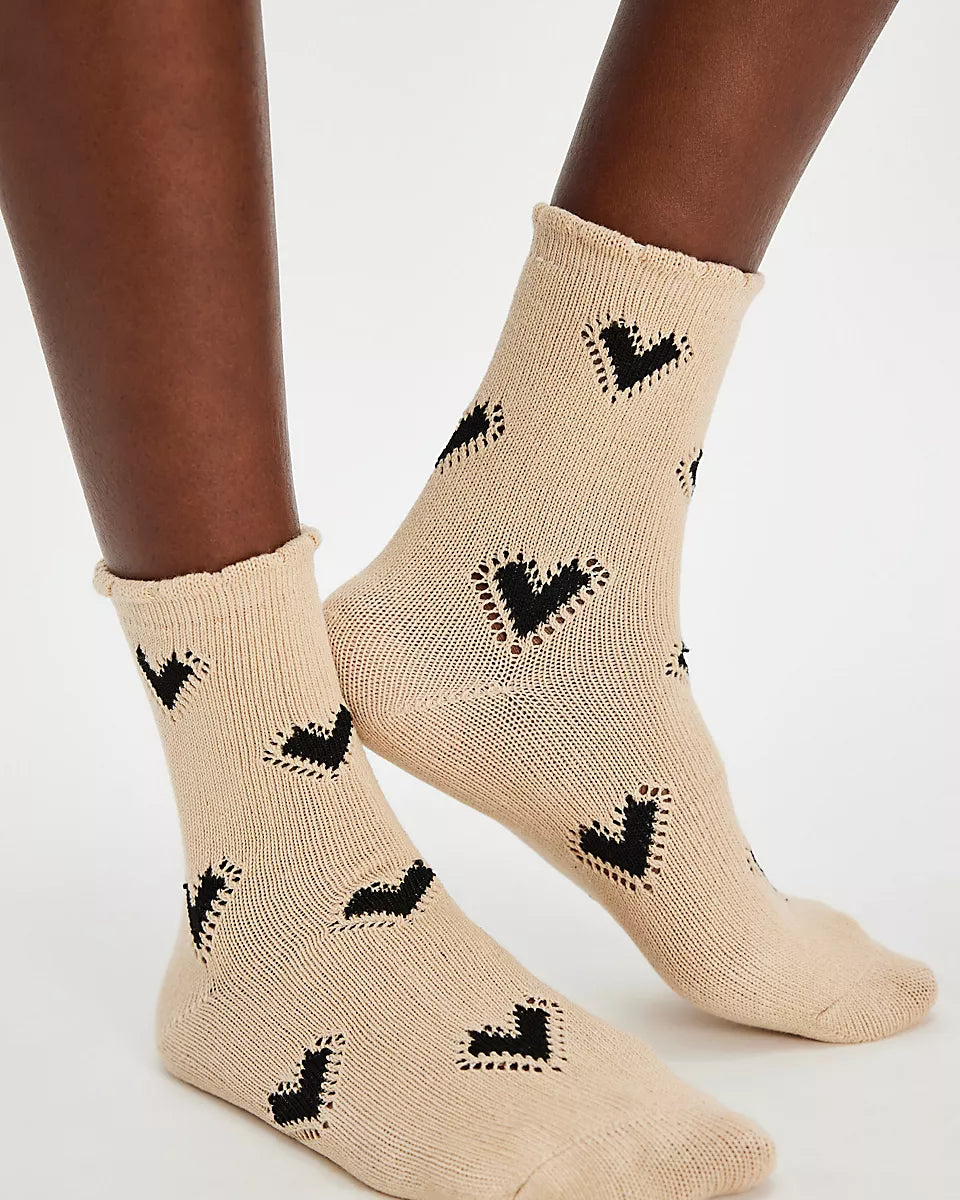 FREE PEOPLE CUPIDS BOW SOCKS - BROWN