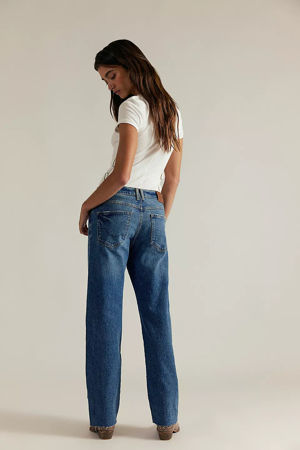 FREE PEOPLE RISK TAKER MID/RISE STRAIGHT JEANS - CHANCE
