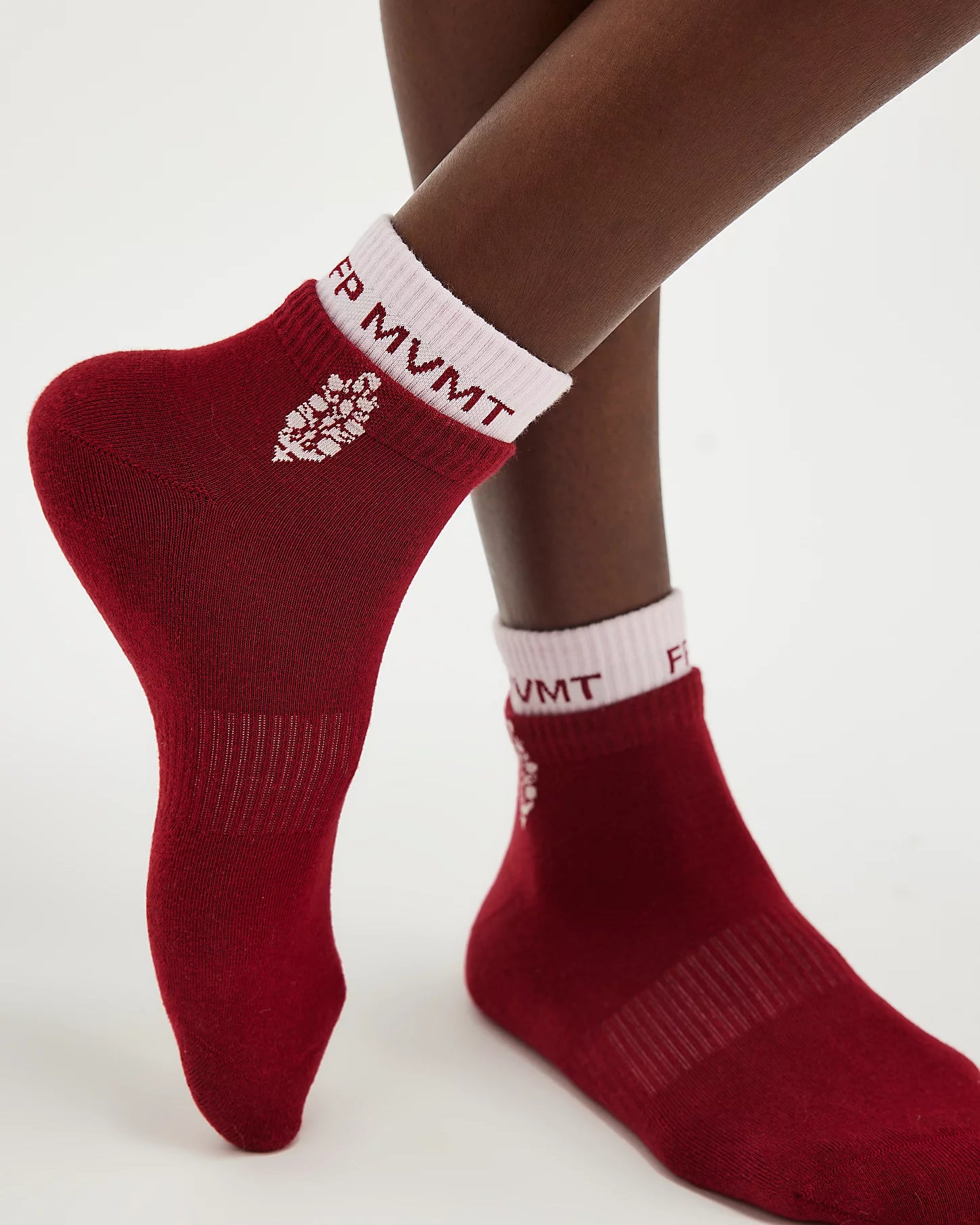 FREE PEOPLE QUARTER CREW COURT SOCK - BURGUNDY