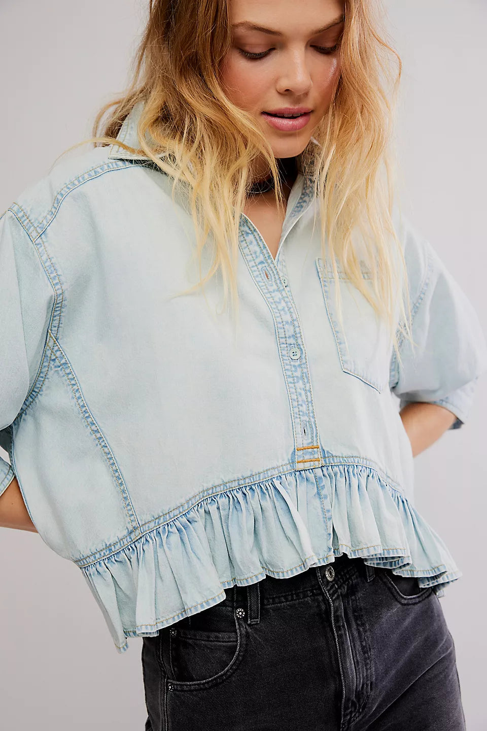 FREE PEOPLE BAILEY DENIM SHIRT - LIGHT TINT WASH