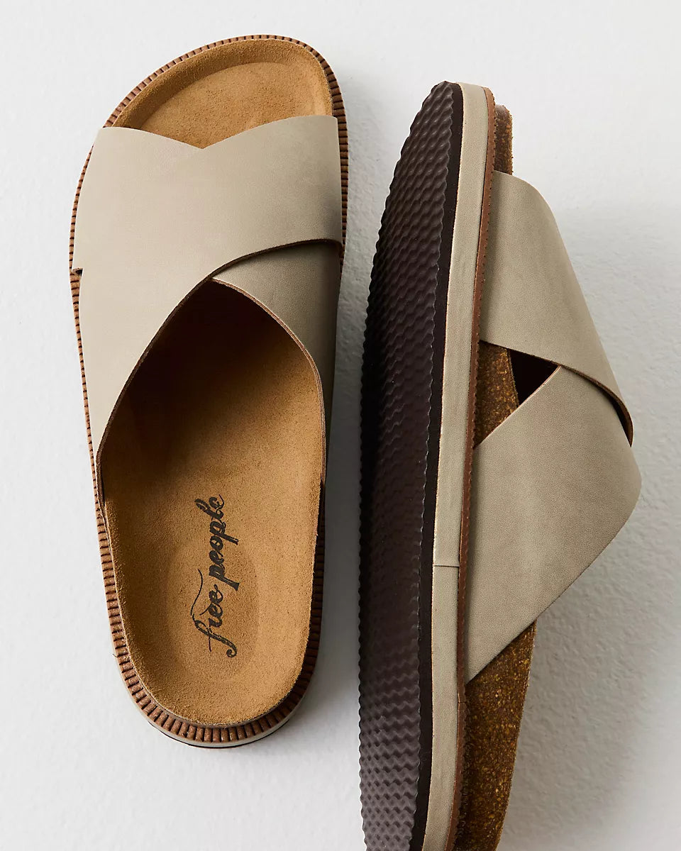 FREE PEOPLE SIDELINES FOOTBED SLIDE - DOVE GREY