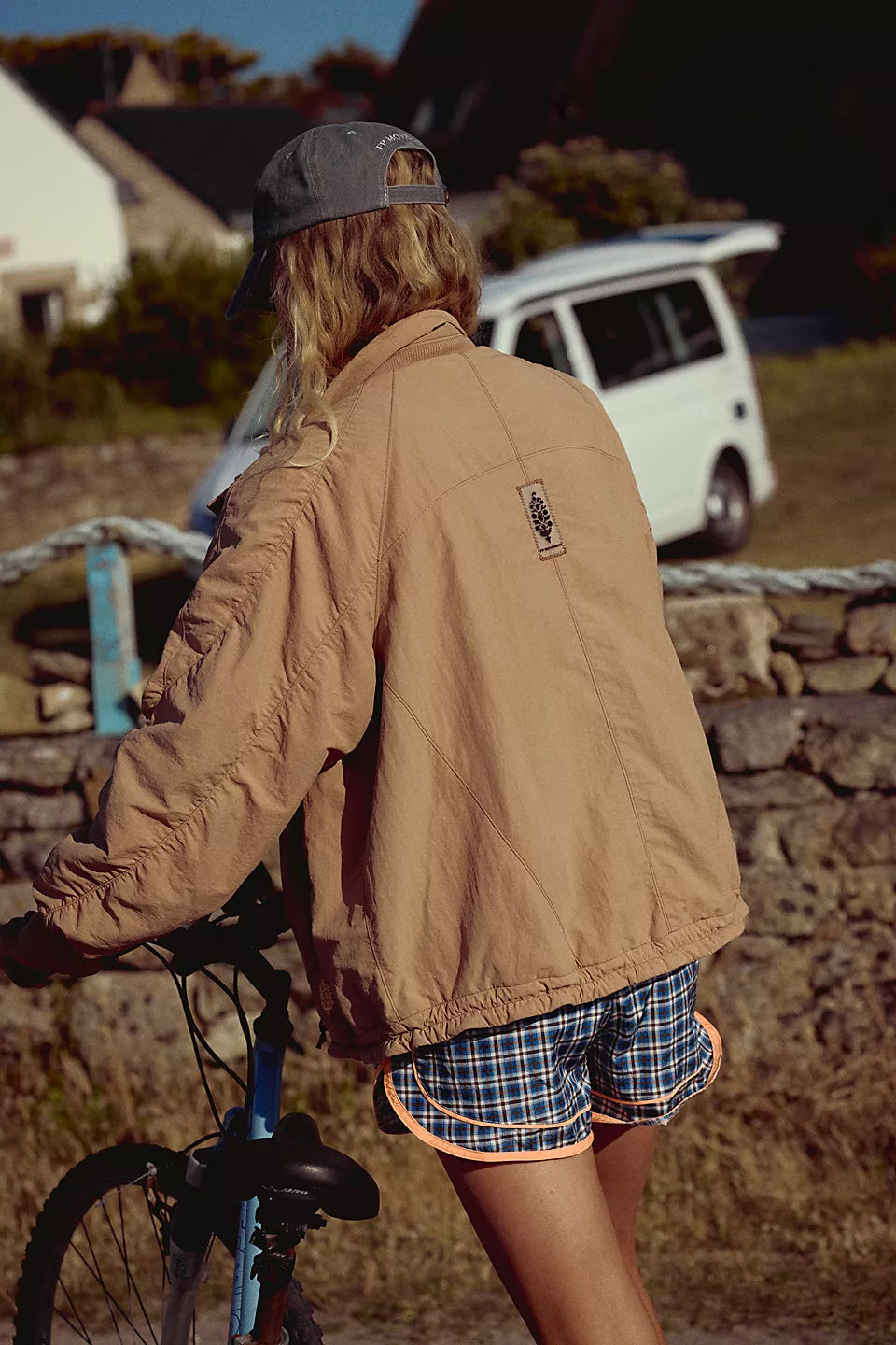 FREE PEOPLE FIELD TRIPPER JACKET - LIGHT CAMEL COMBO