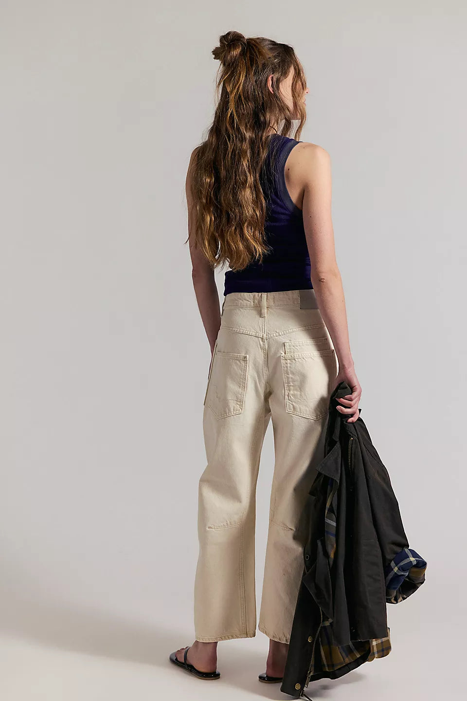 FREE PEOPLE MINIMALIST MOXIE BARREL JEANS - DUSTY ROADS