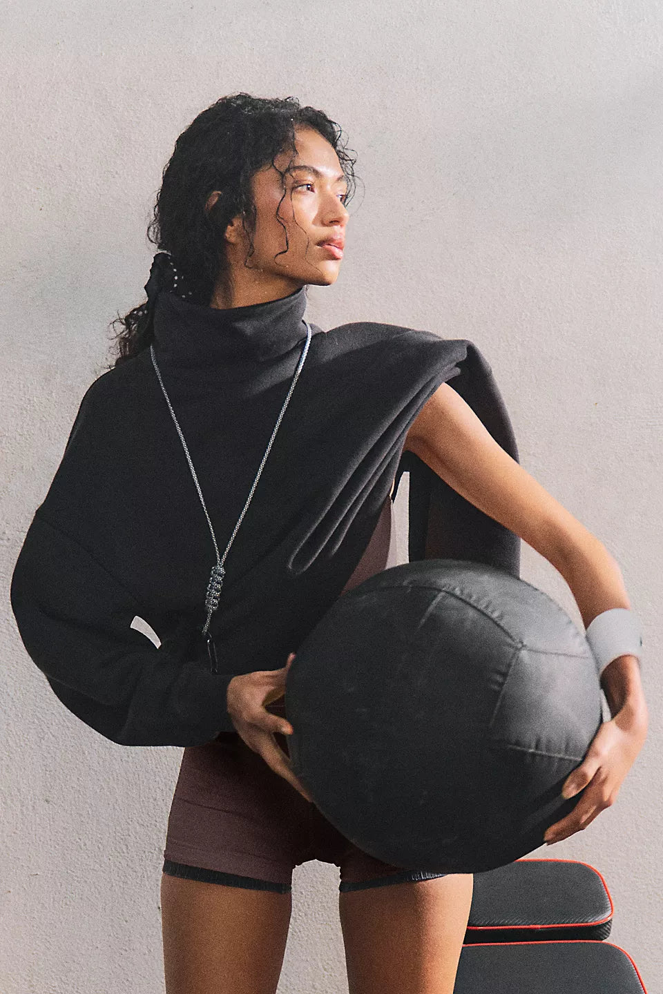 FREE PEOPLE A CUT ABOVE MOCKNECK - BLACK