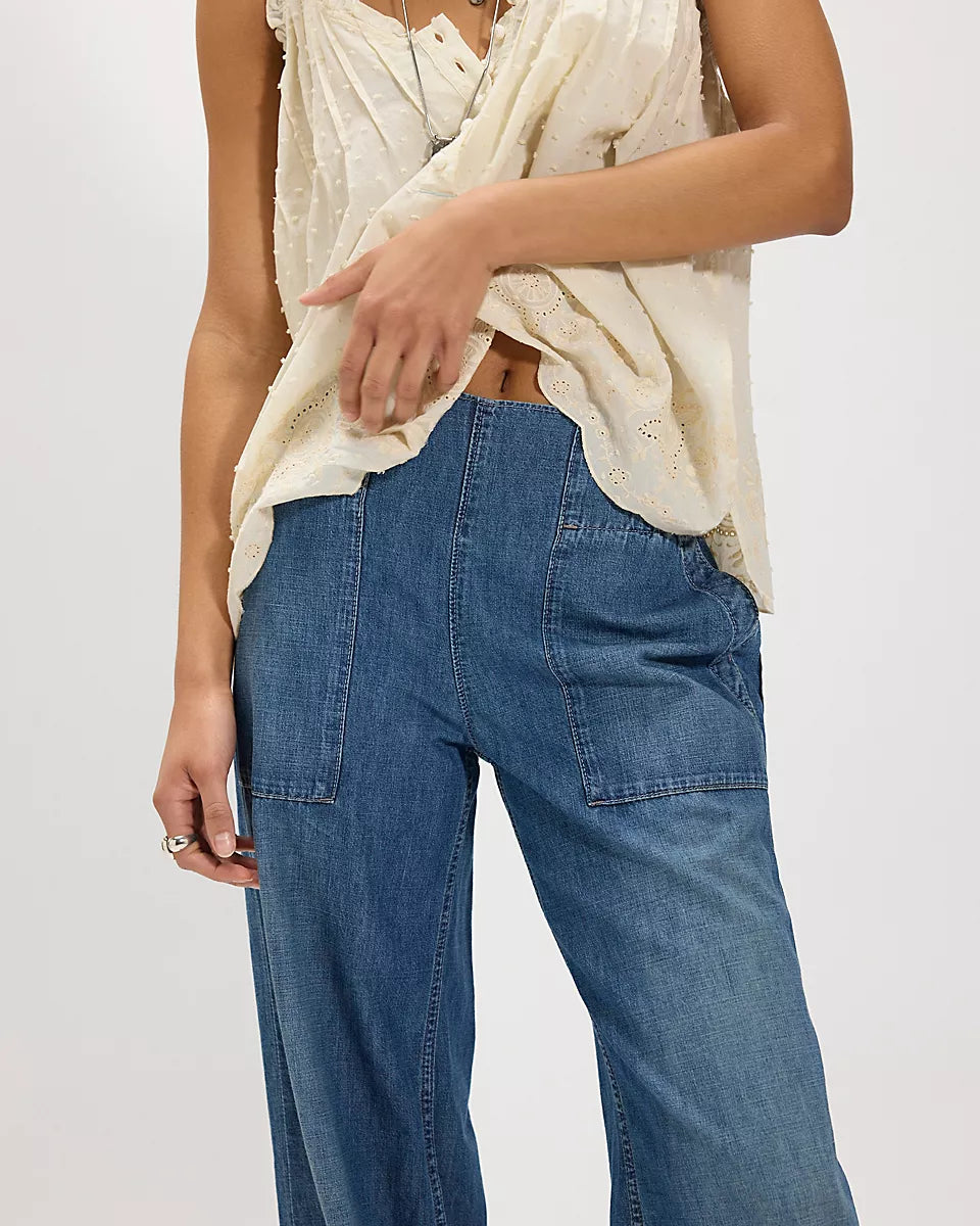 FREE PEOPLE BREEZY DENIM PULL ON - COBALT