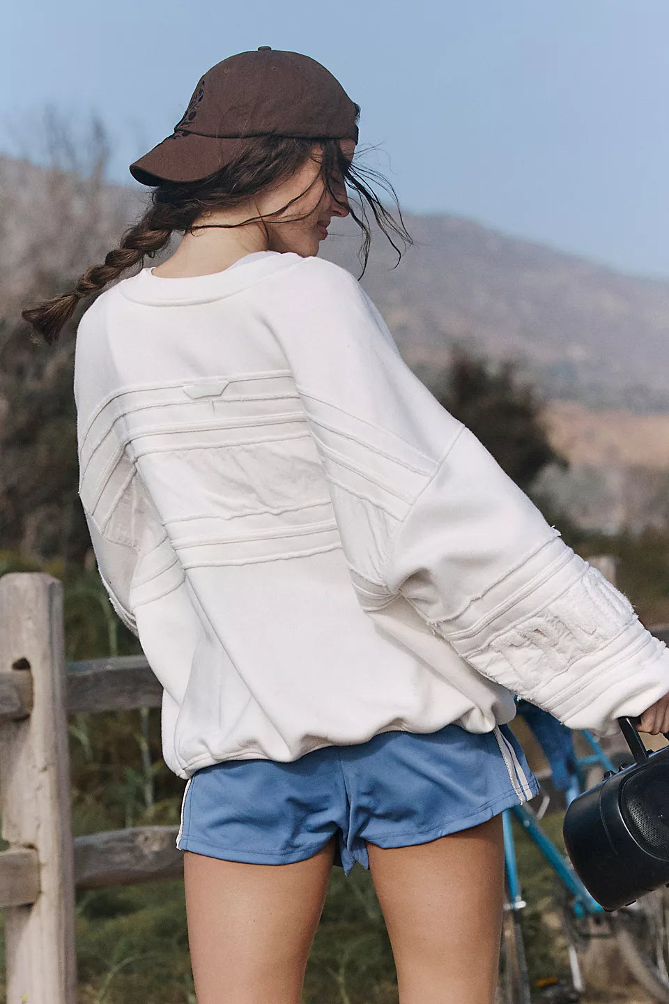 FREE PEOPLE ALL STAR CHENILLE LOGO SWEATSHIRT - WHITE