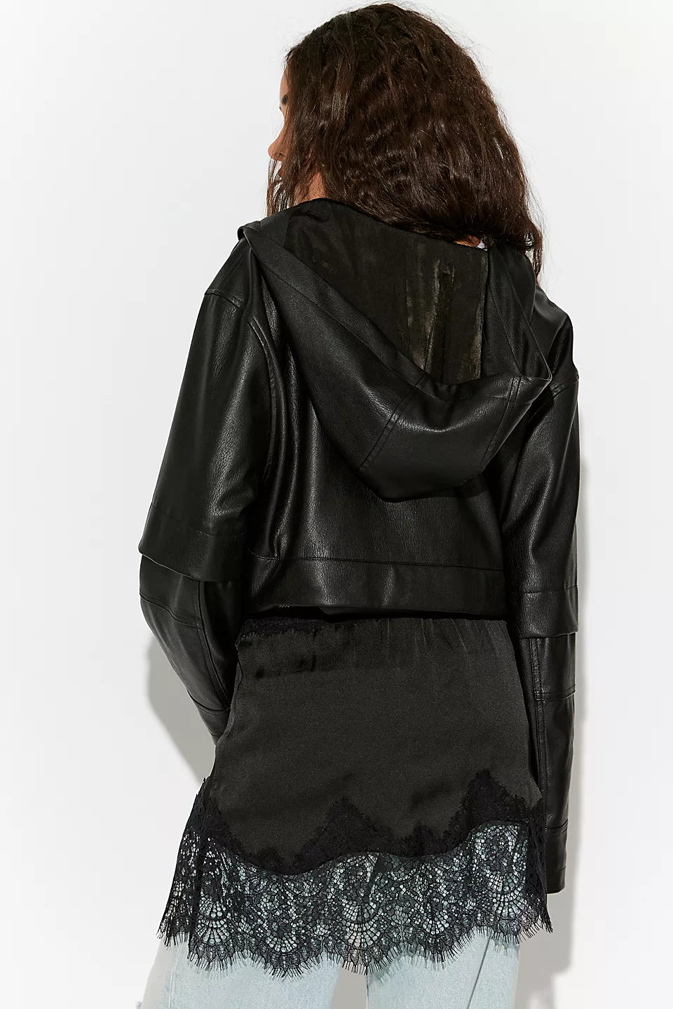 FREE PEOPLE MEET IN THE MIDDLE SLIP SKIRT - BLACK