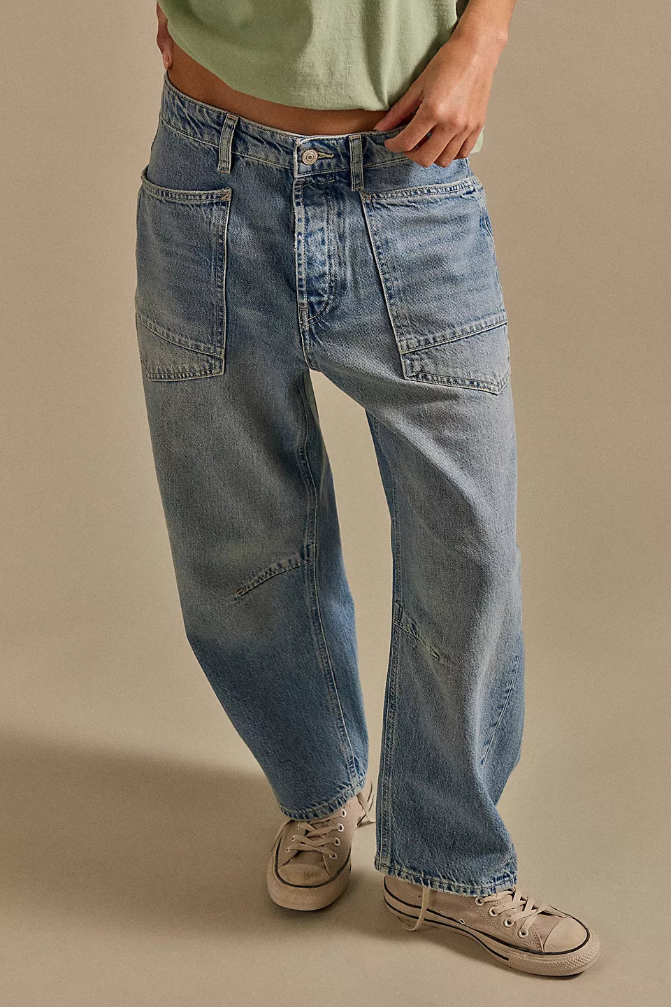 FREE PEOPLE MINIMALIST MOXIE BARREL JEANS - COUNTY FAIR