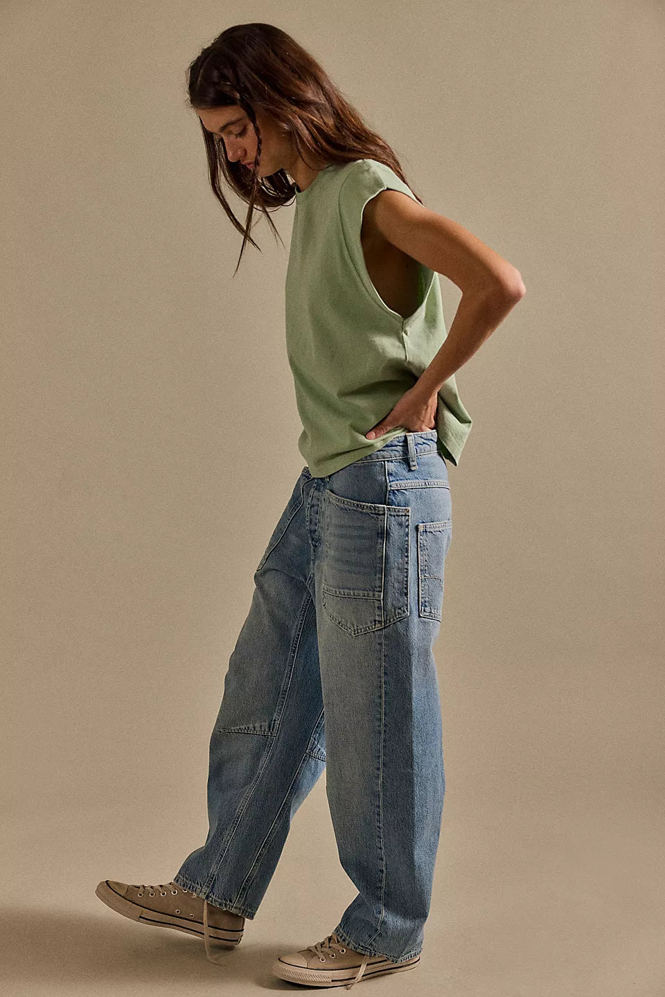 FREE PEOPLE MINIMALIST MOXIE BARREL JEANS - COUNTY FAIR