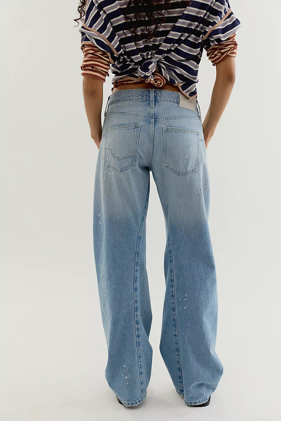 FREE PEOPLE FABLE LOW RISE TWISTED BOWED JEANS - ART SCHOOL