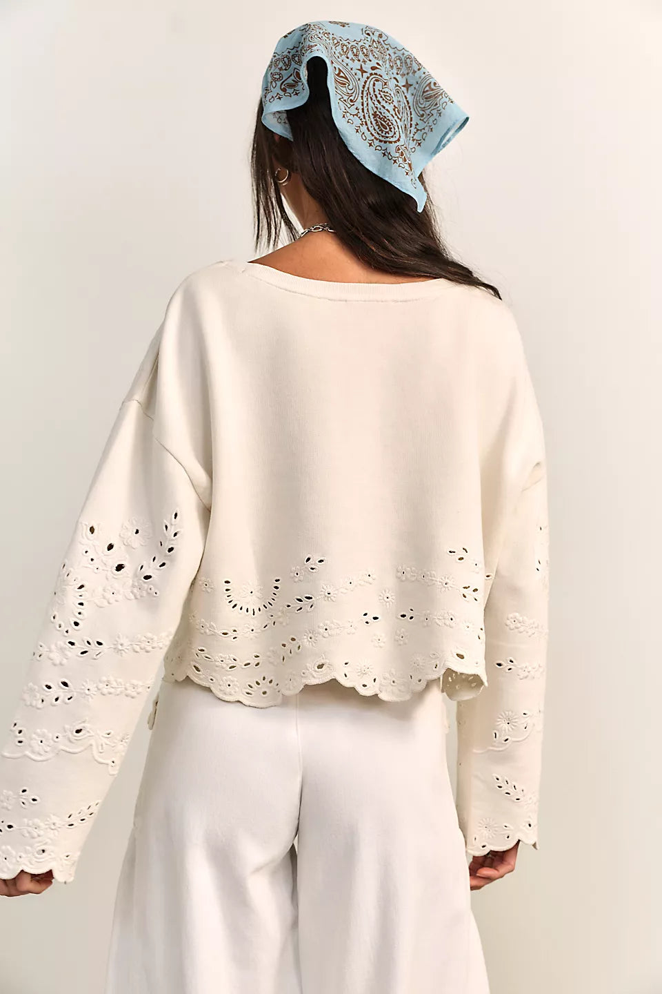 FREE PEOPLE IRIS EMBROIDERED SWEATSHIRT - SUGAR SWIZZLE