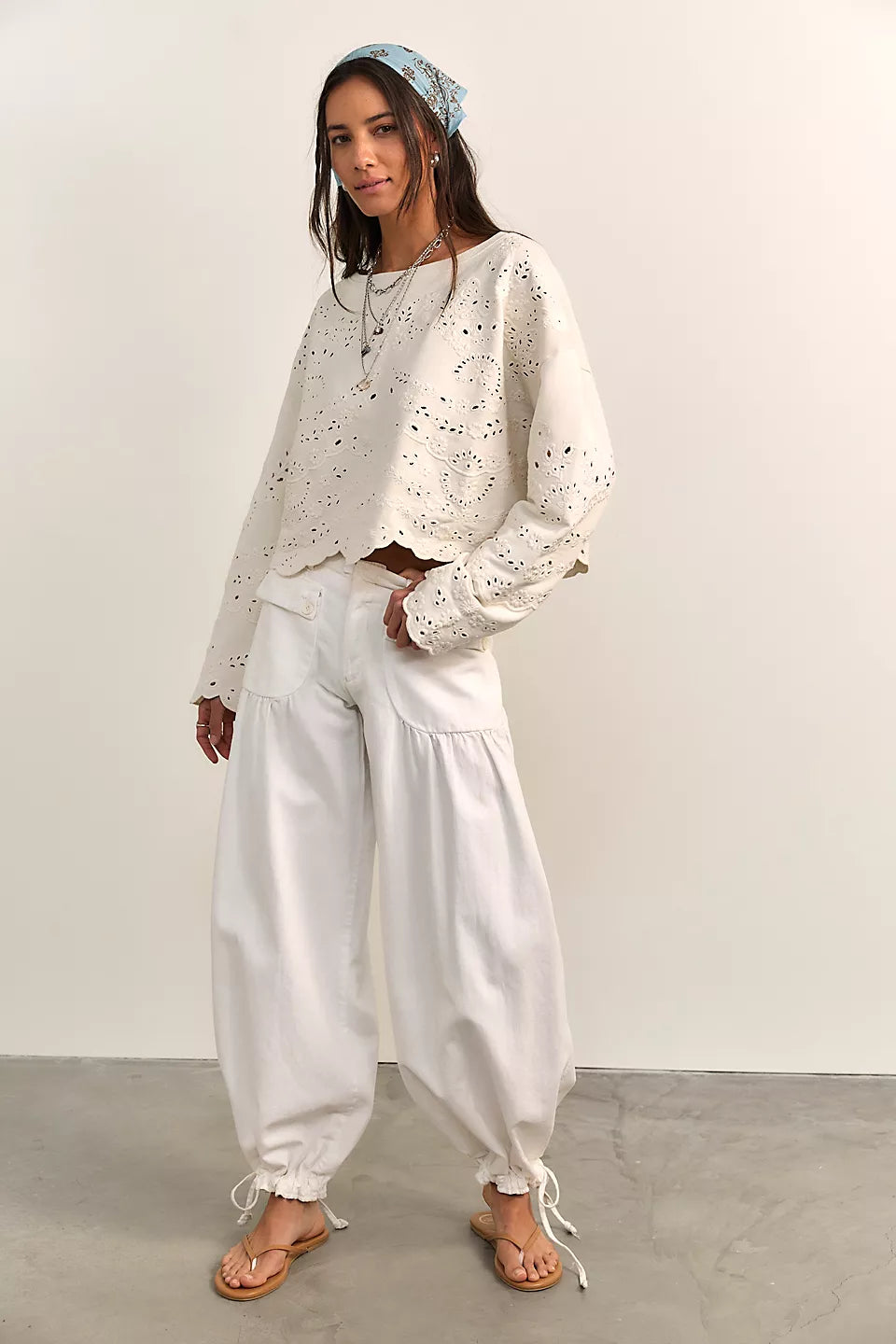 FREE PEOPLE IRIS EMBROIDERED SWEATSHIRT - SUGAR SWIZZLE