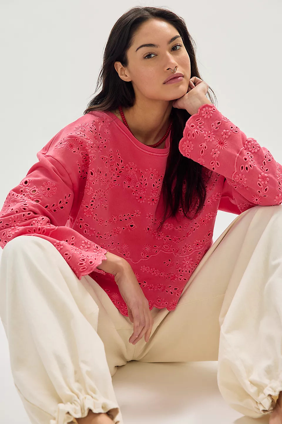FREE PEOPLE IRIS EMBROIDERED SWEATSHIRT - MELON POP