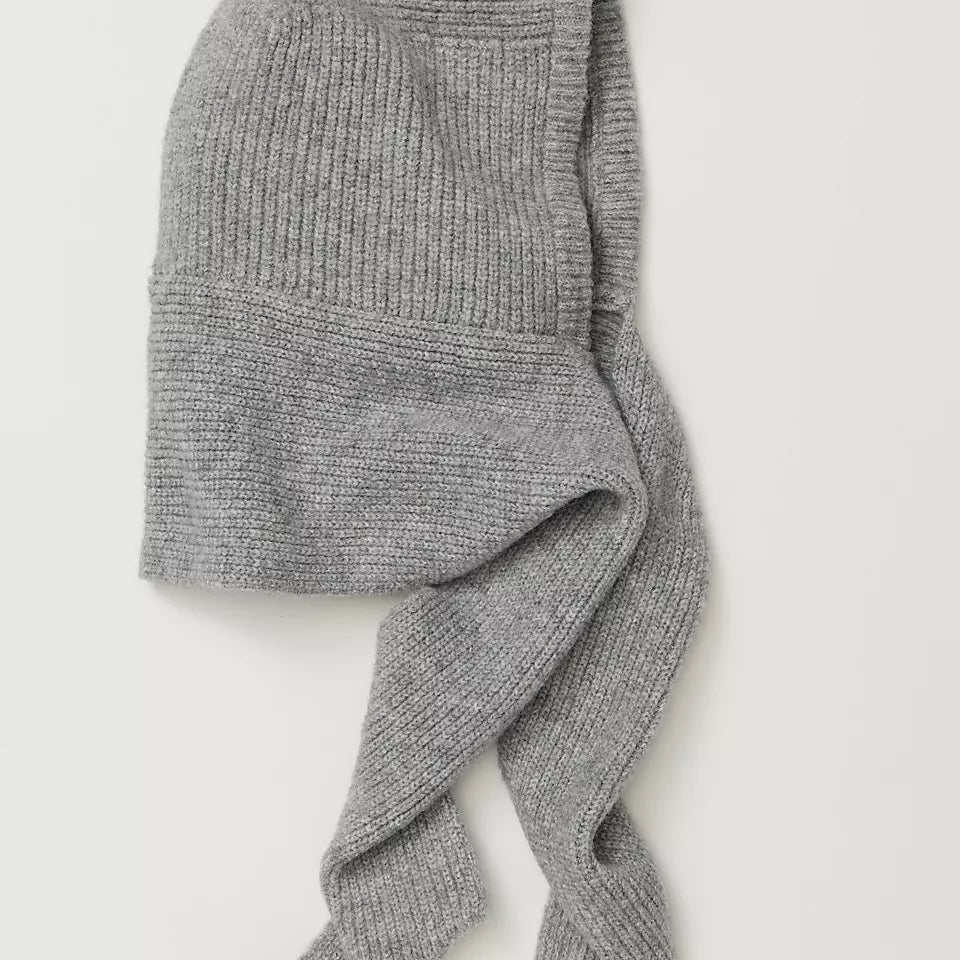 FREE PEOPLE EXTRA LARGE BALABONNET - GREY