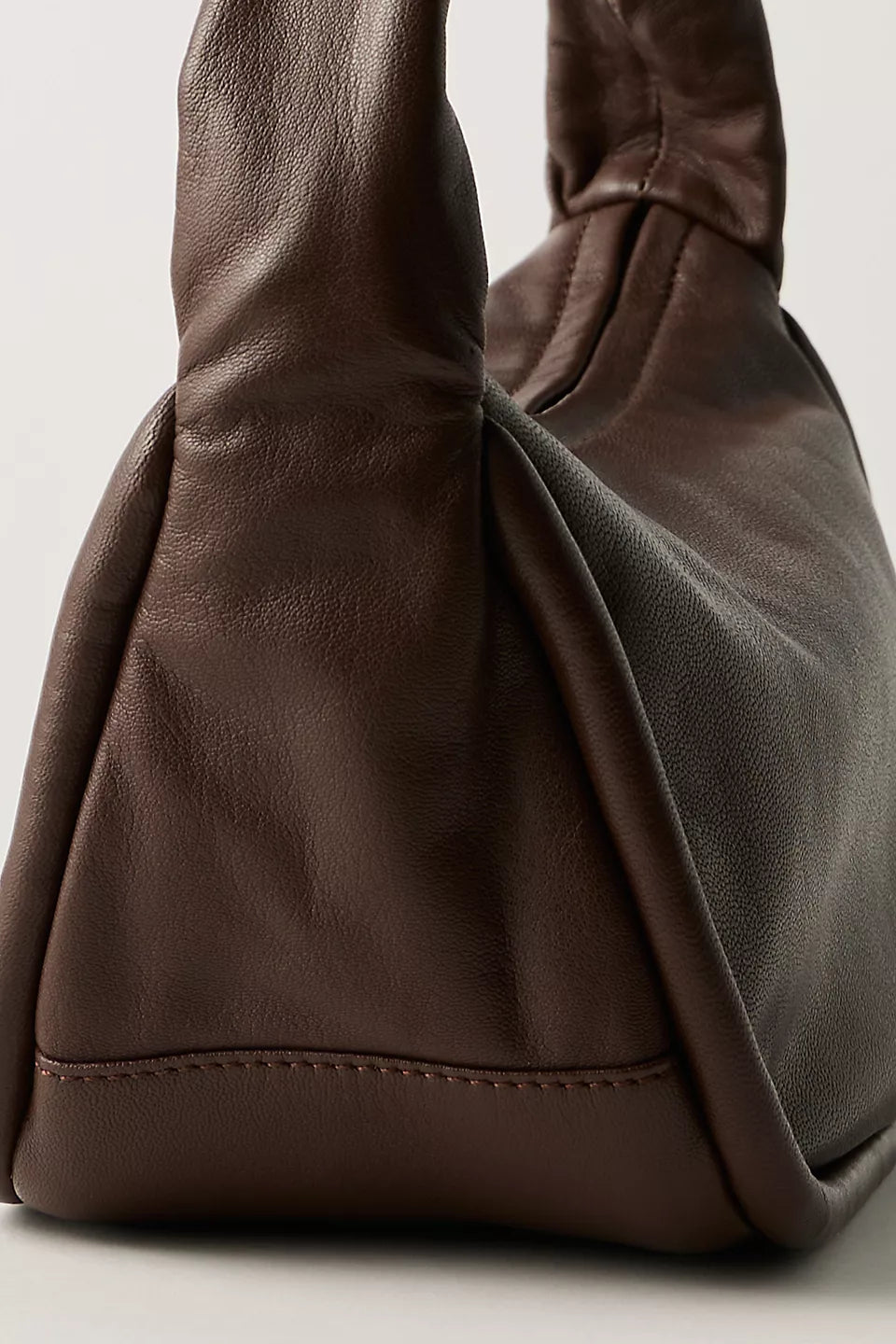 FREE PEOPLE ALEXA SHOULDER BAG - ESPRESSO
