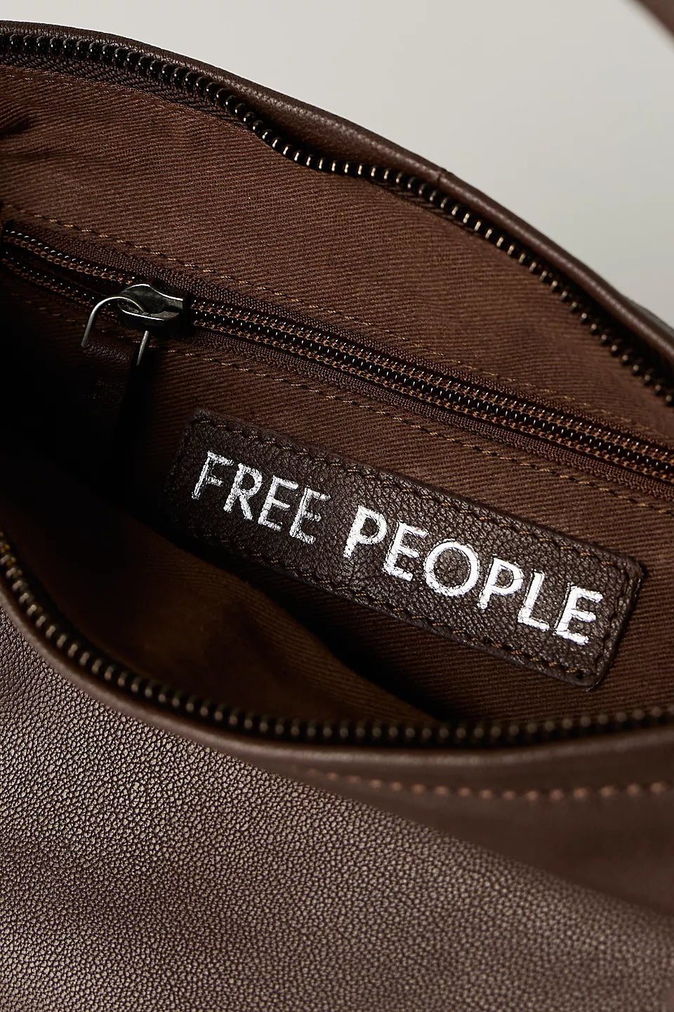FREE PEOPLE ALEXA SHOULDER BAG - ESPRESSO