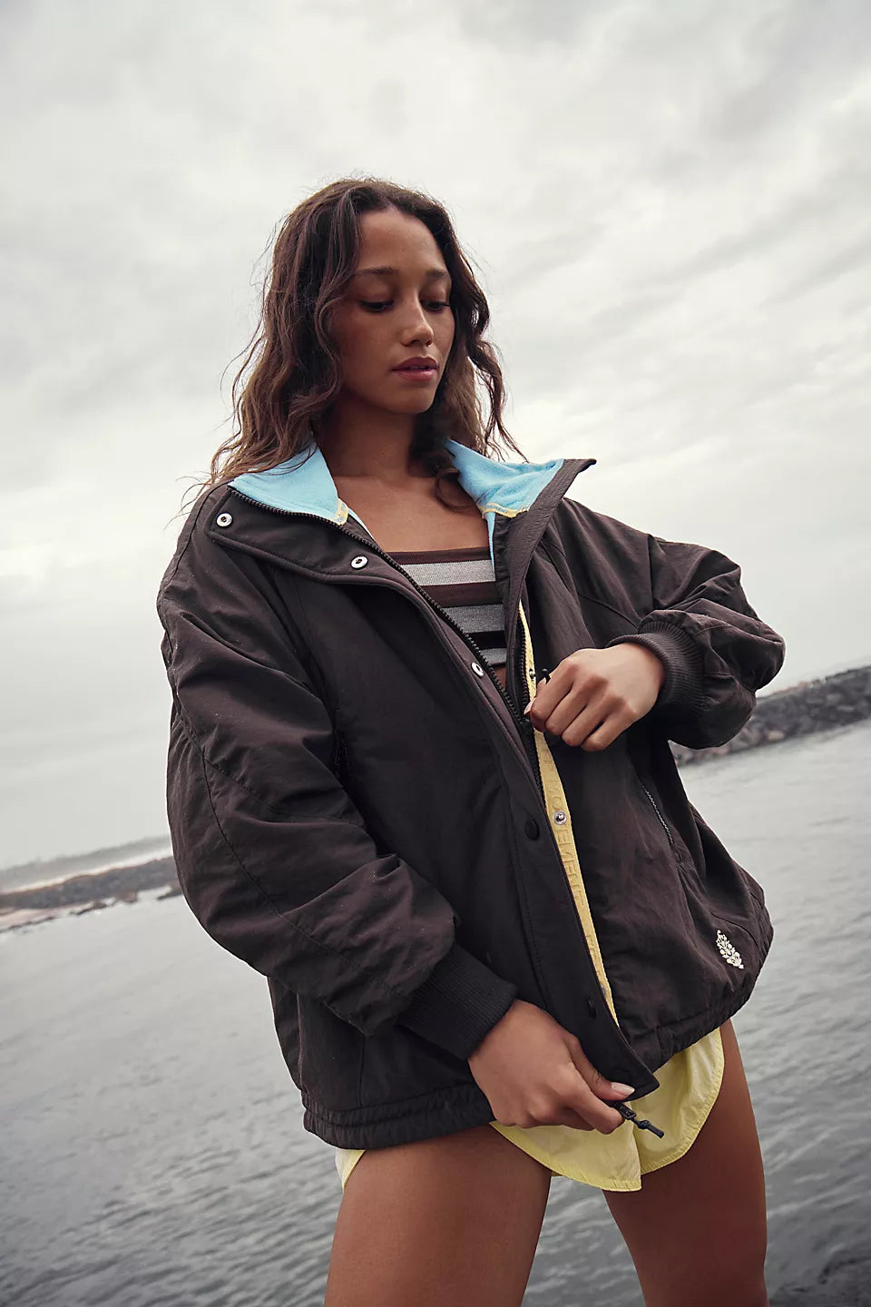 FREE PEOPLE FIELD TRIPPER JACKET - CHOCOLATE