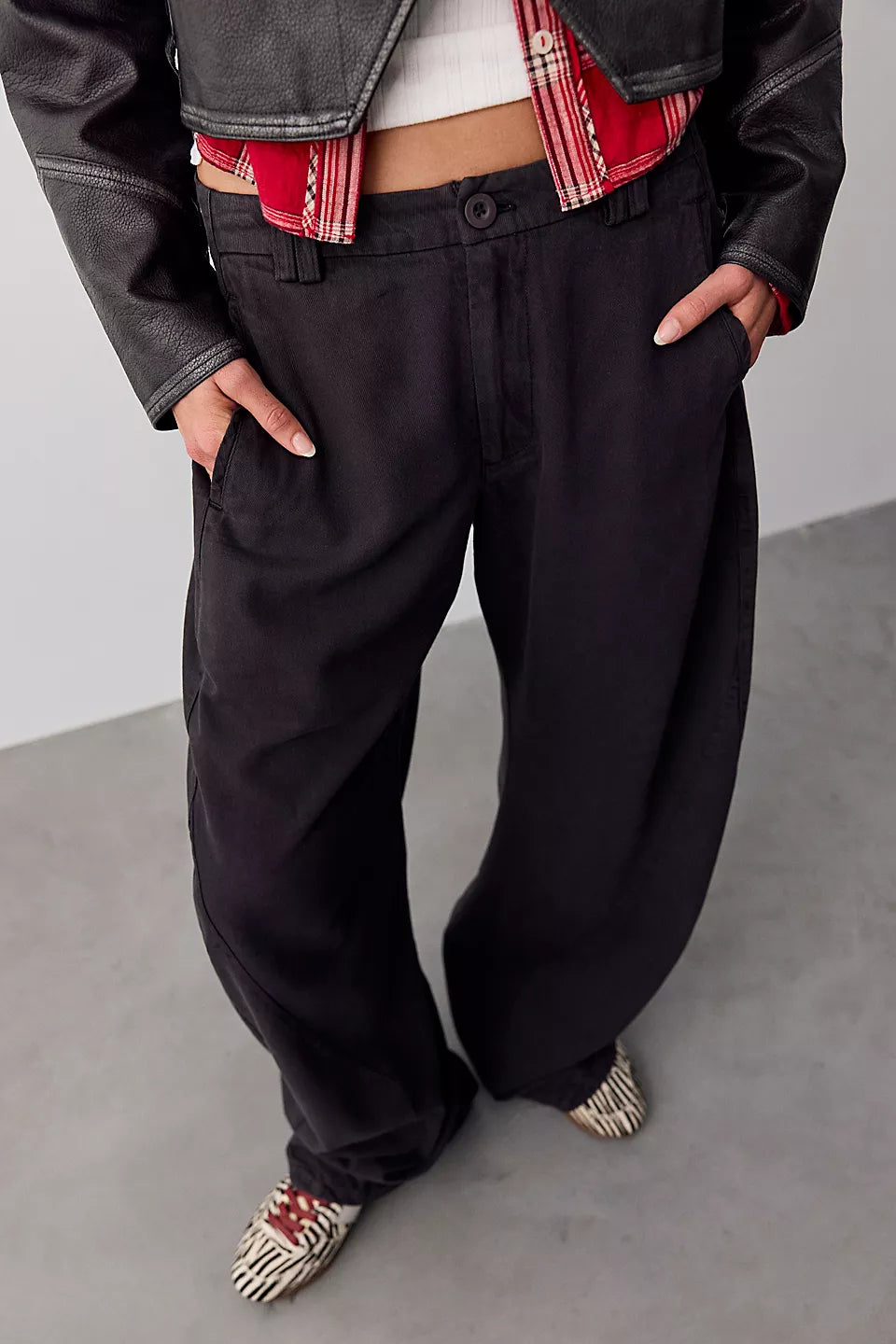 FREE PEOPLE SPOTLIGHT WASHED TROUSER - BLACK