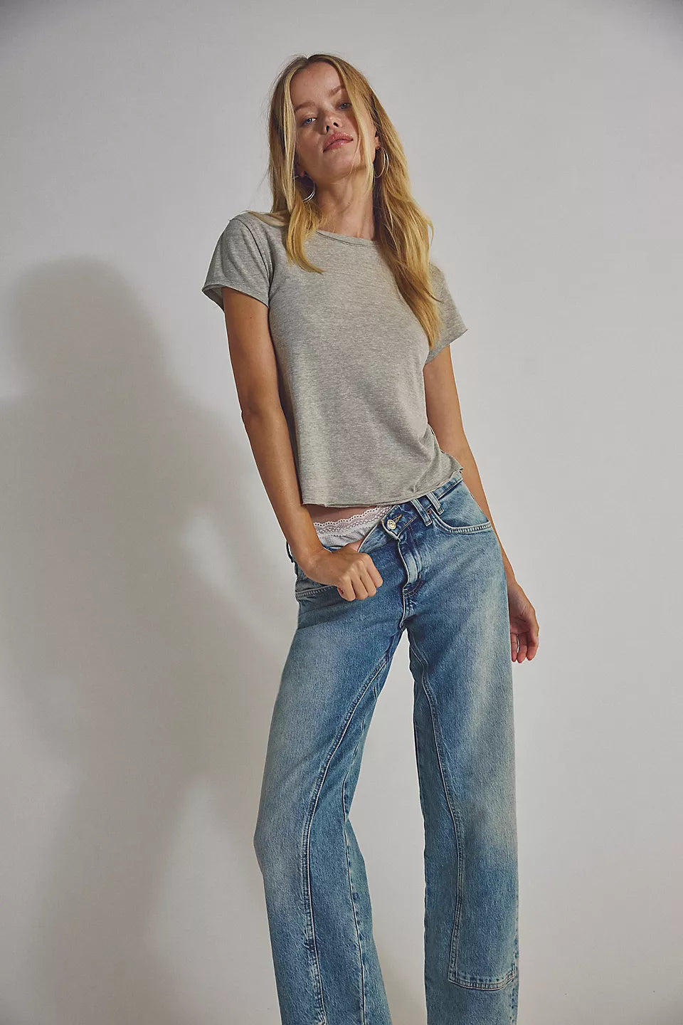 FREE PEOPLE RISK TAKER MID/RISE STRAIGHT JEANS - MANTRA