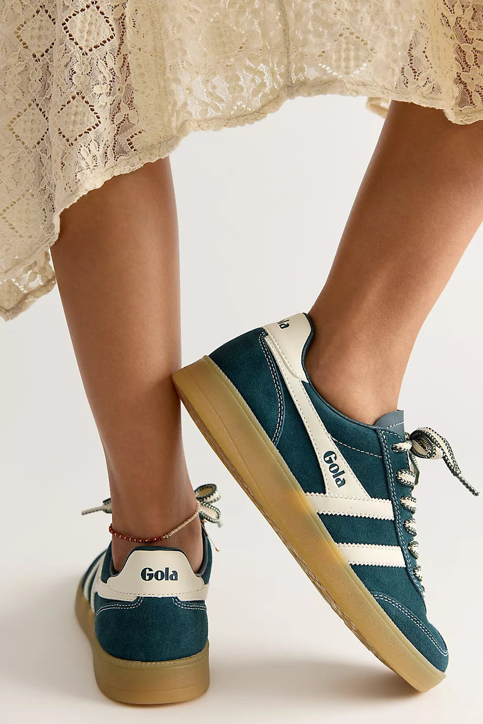 GOLA VIPER 78 TRAINER SNEAKER - DARK TEAL. OFF WHITE.