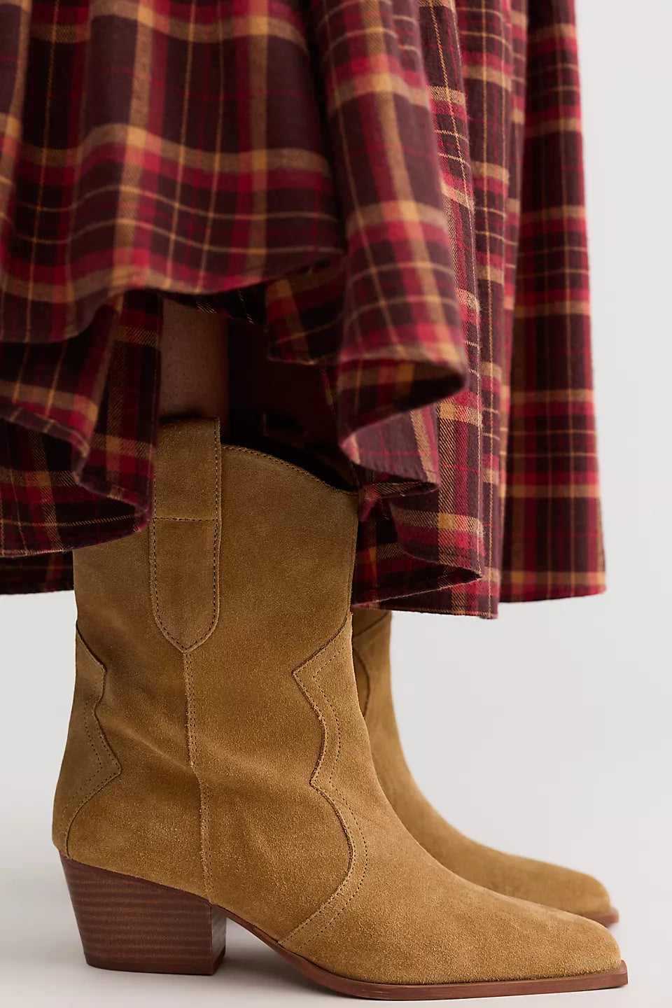 *PRE ORDER* FREE PEOPLE CAT NAP COWBOY BOOT - CAMEL SUEDE