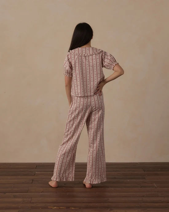 RYLEE + CRU TEENS RUFFLE PAJAMAS SET - CANDY CANE STRIPE